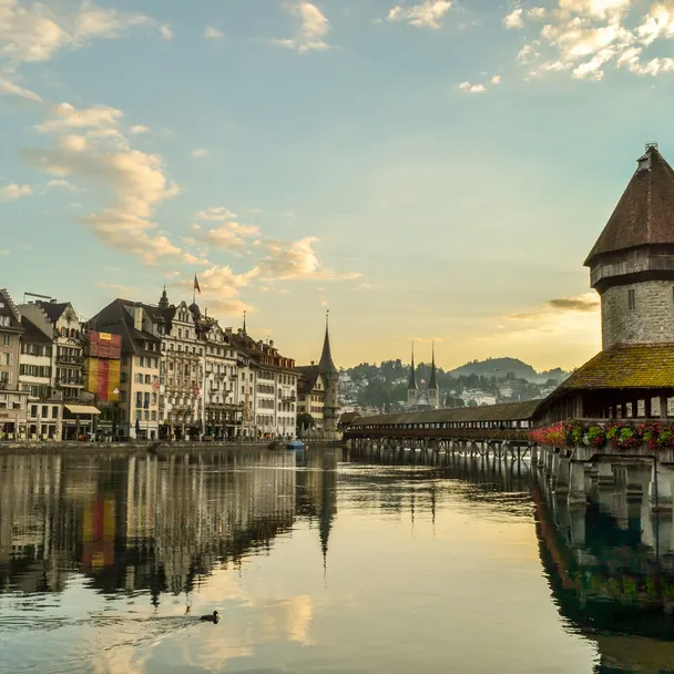 Luzern Luzern: Putzfrau der Hausfeen GmbH für Privathaushalte îst in Luzern buchbar.